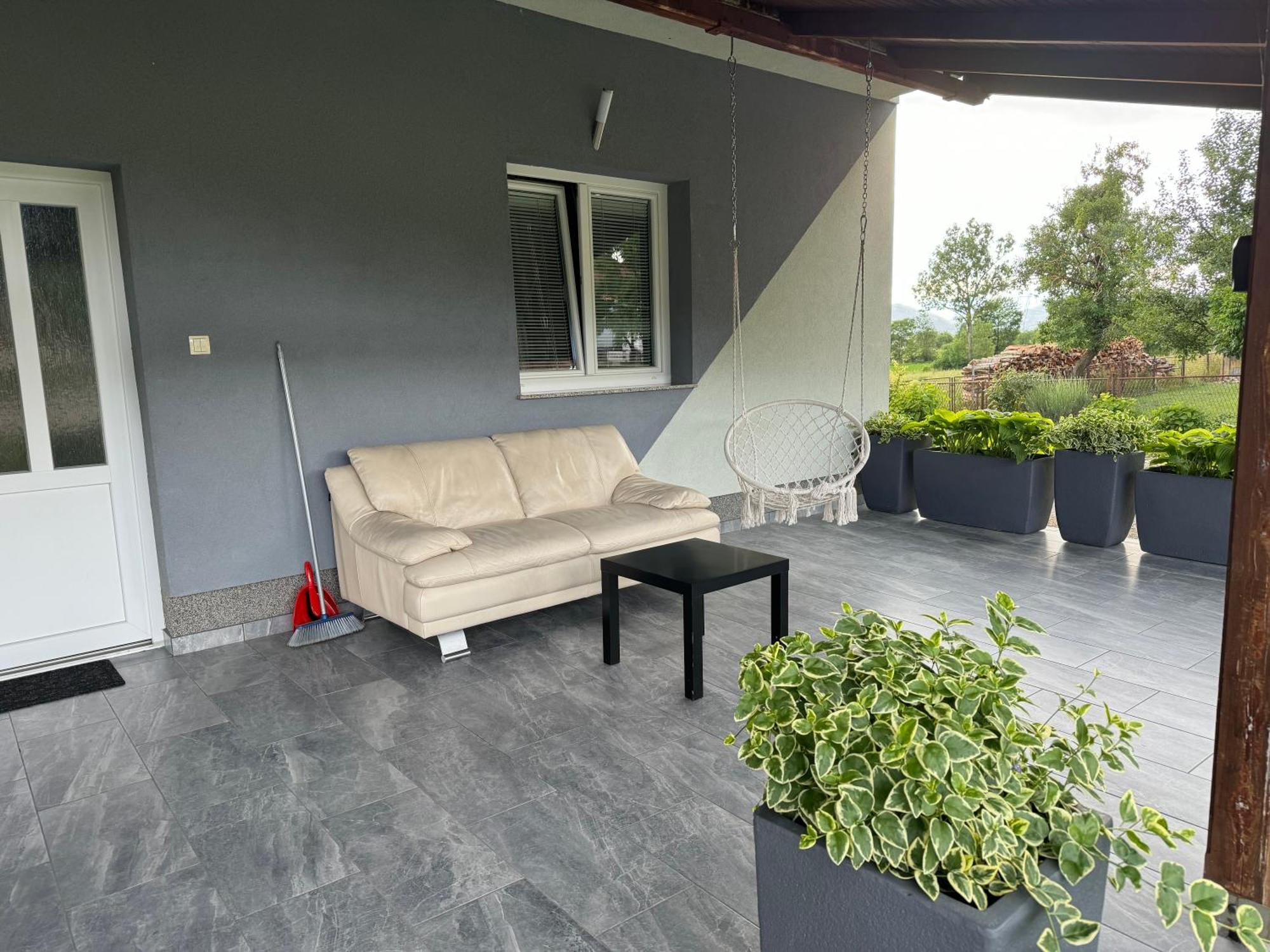 Apartment Tilia Оточац Екстер'єр фото